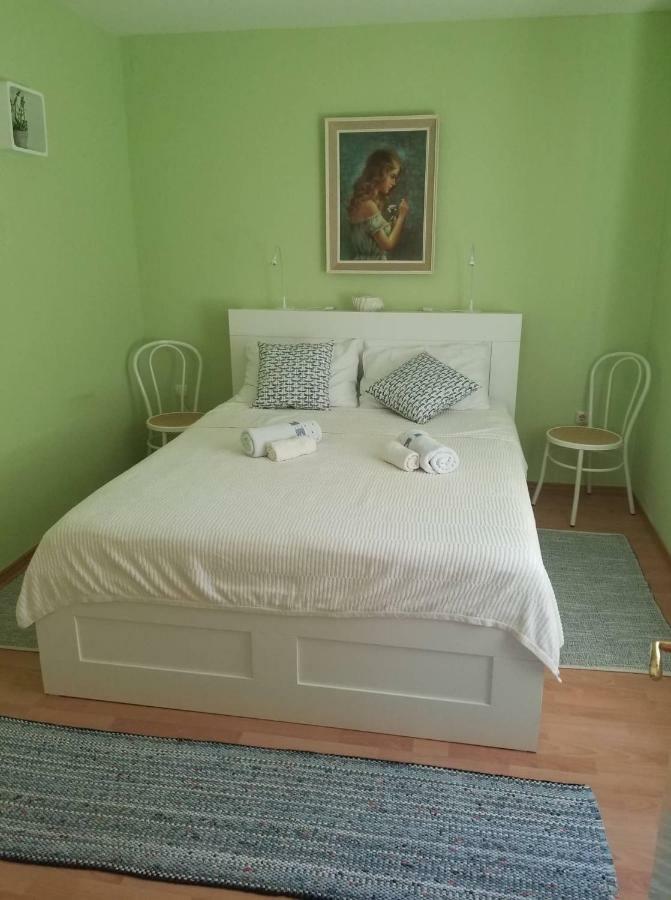 Apartment Diana - Great Location, Cosy 2 Bedroom, 2 Bathroom Apt Kukljica Exterior foto